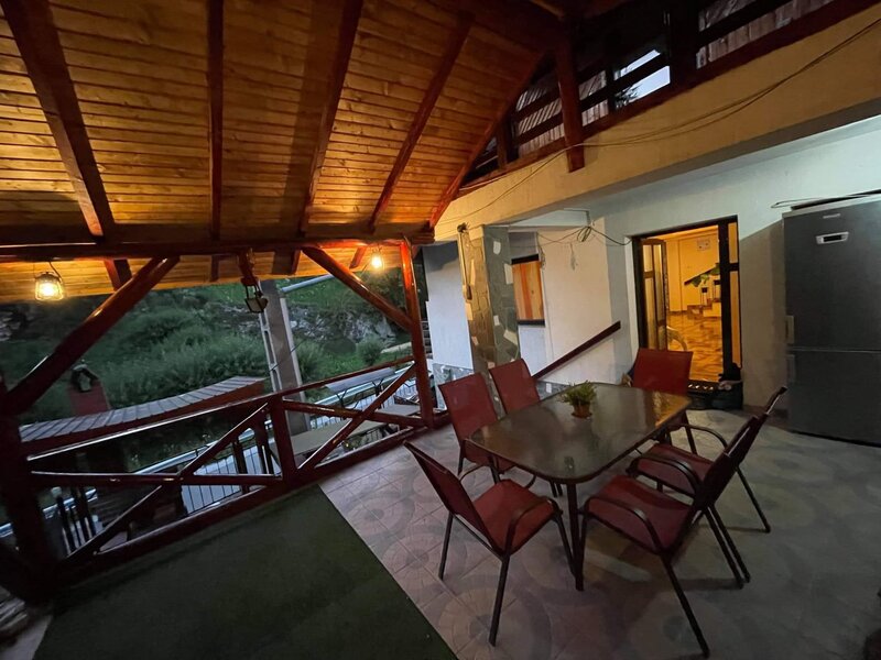 Dambovicioara, Arges.